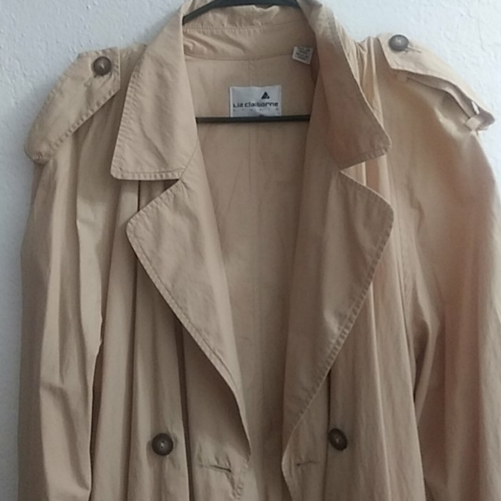 Rain coat